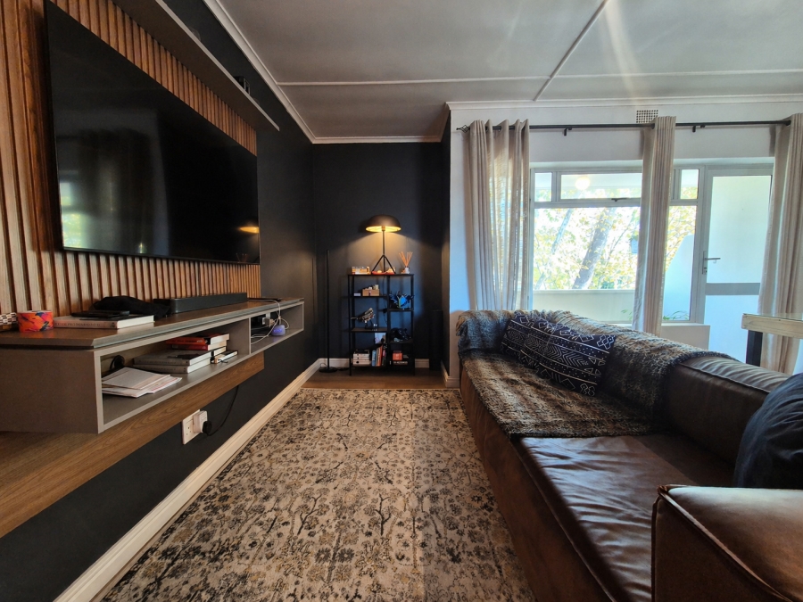 2 Bedroom Property for Sale in Harfield Village Western Cape